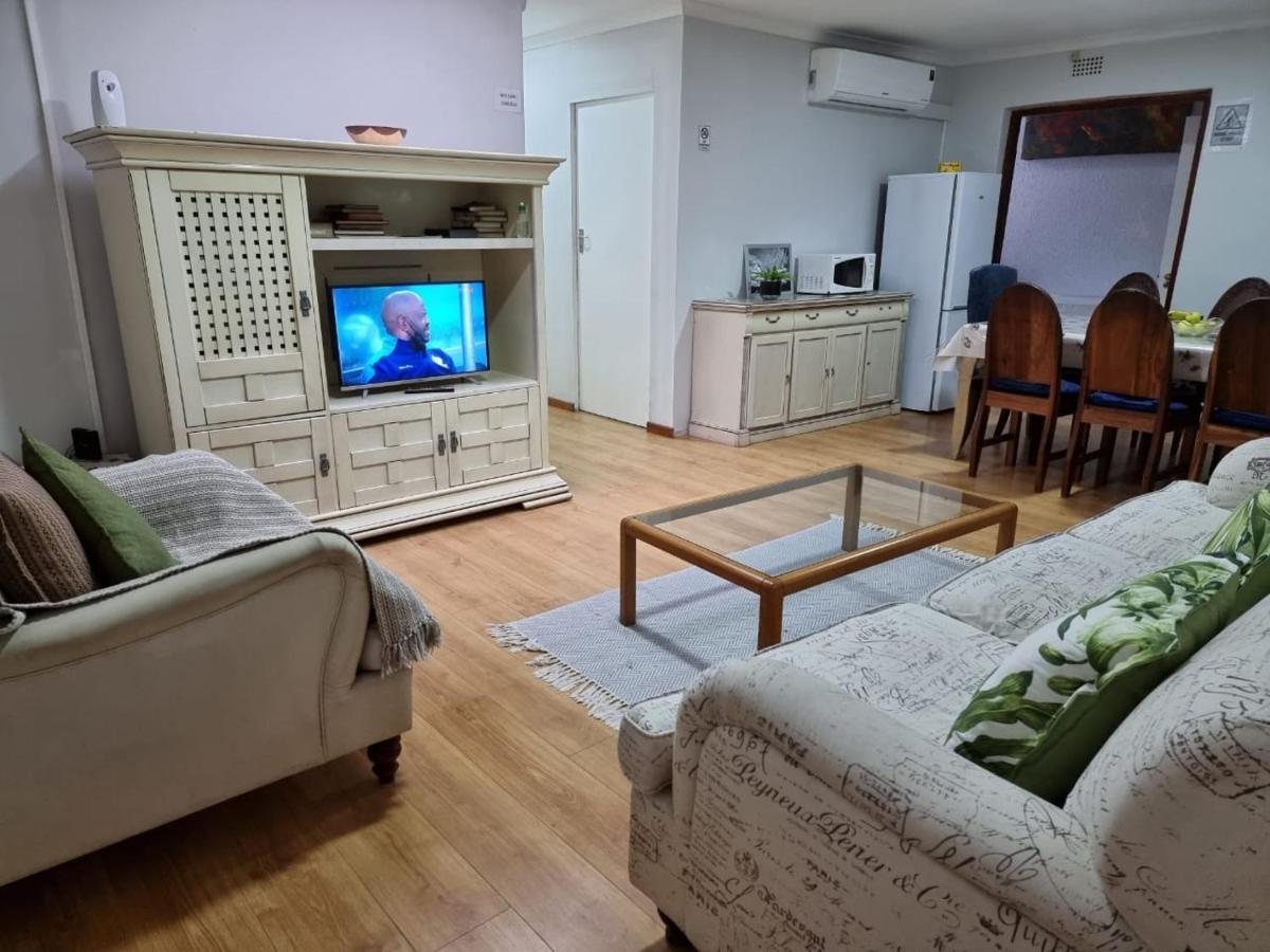 Pelican Accommodation Ottery 开普敦 外观 照片